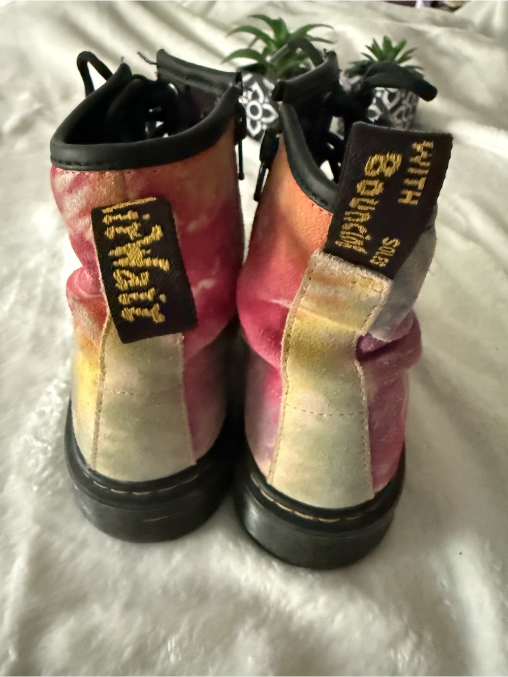 Dr. Martens 1460 Tie Dye Suede Boots size 6 women’s 5 men’s - Picture 11 of 16